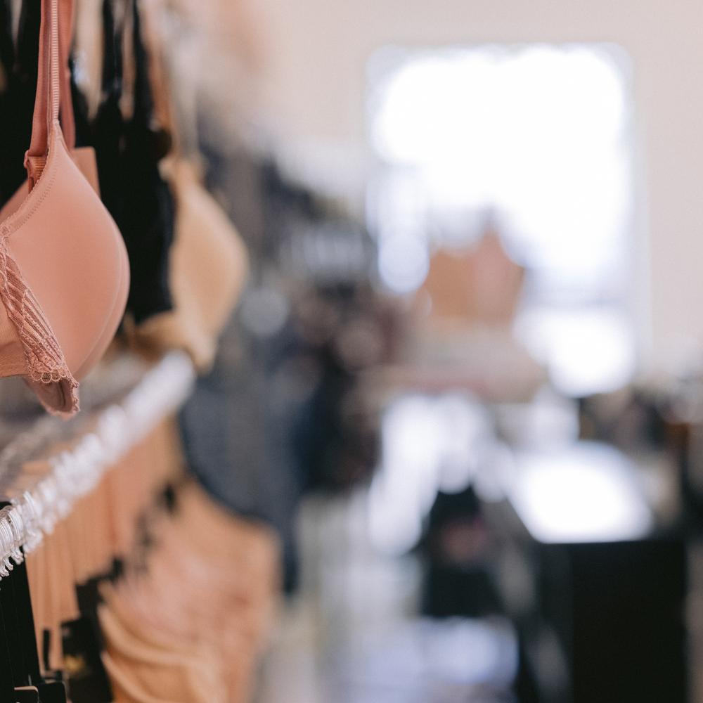 Bra boutique and shapewear for everyday and formal occasions