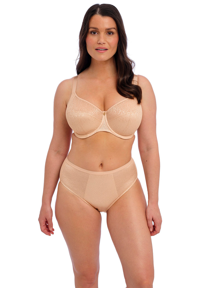 Demure Underwire Moulded Non Padded Bra