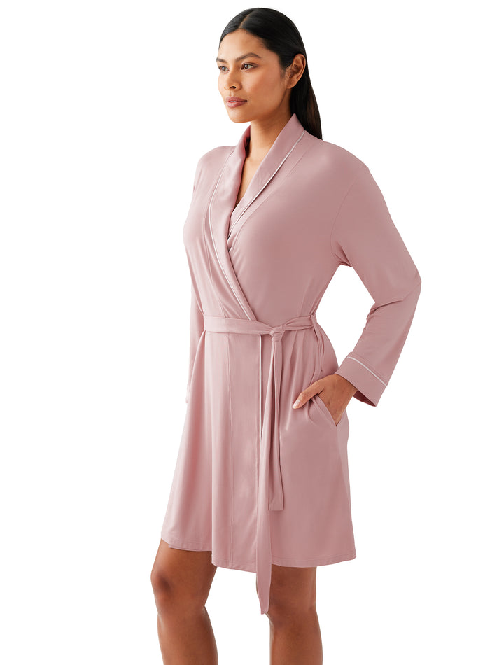 Lease to Lounge Robe / W29283